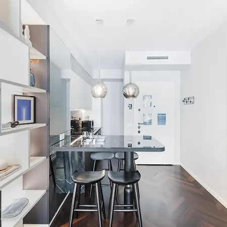 Easylife - E Terrazza Vicino Al Duomo Appartement